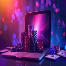 yadana city texas hold'em poker တွင် မြန်မာ ကစားသမားများ strategy ဖြင့် ကစားနေသောမြင်ကွင်း